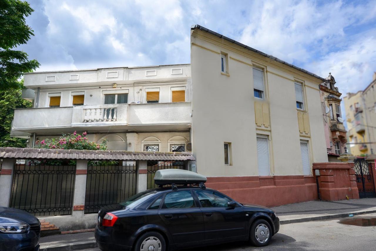 Ideal Accommodation City Center Bukares Bagian luar foto