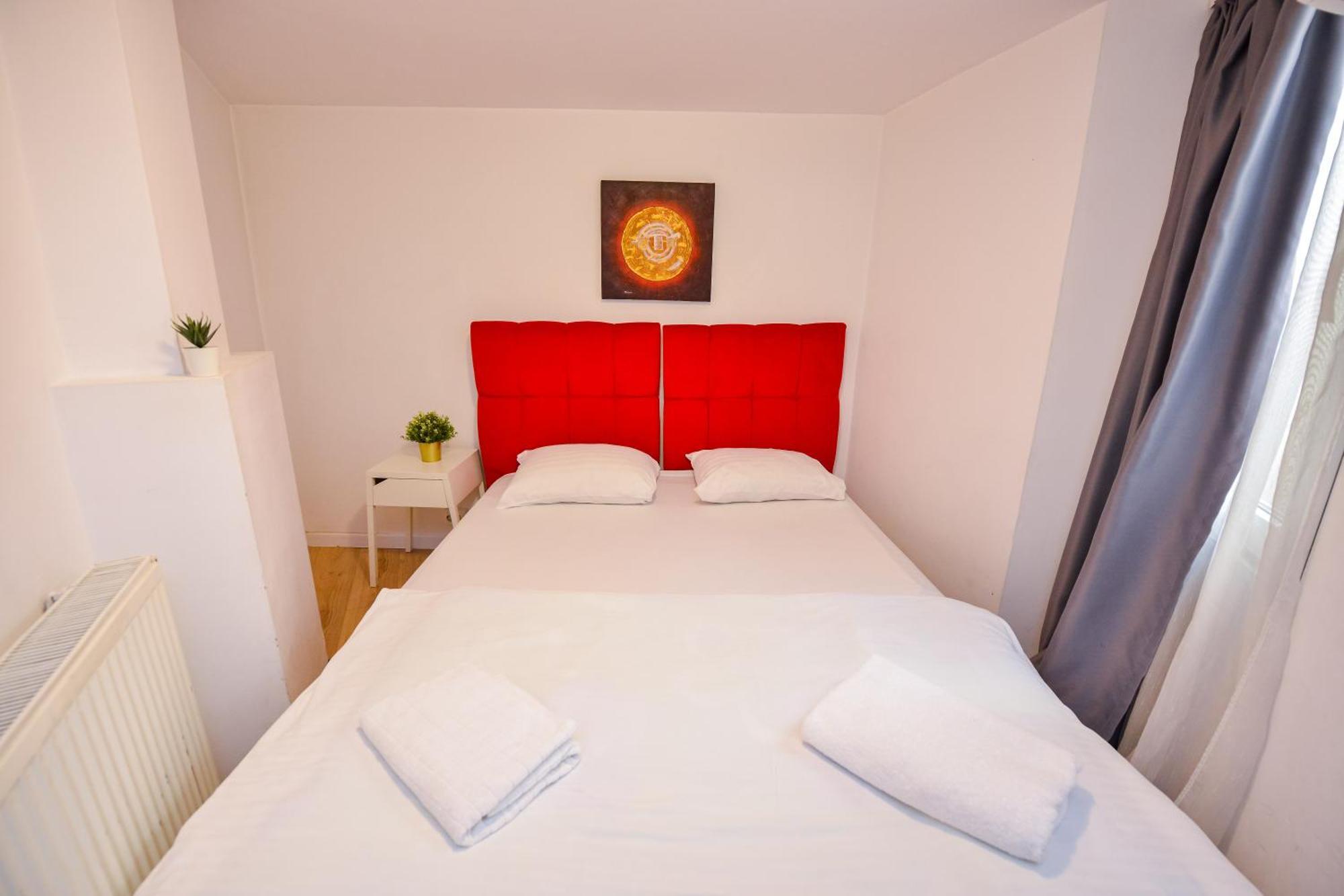 Ideal Accommodation City Center Bukares Bagian luar foto