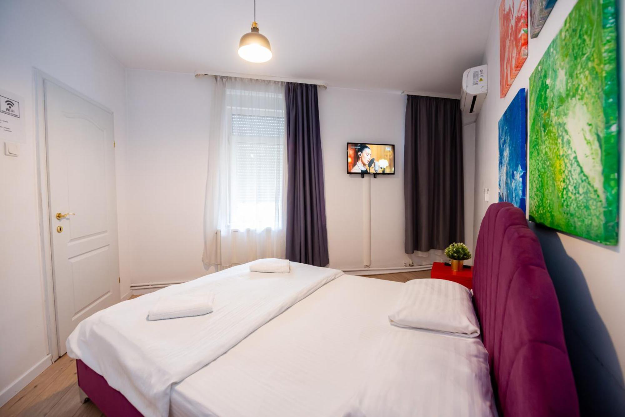 Ideal Accommodation City Center Bukares Bagian luar foto