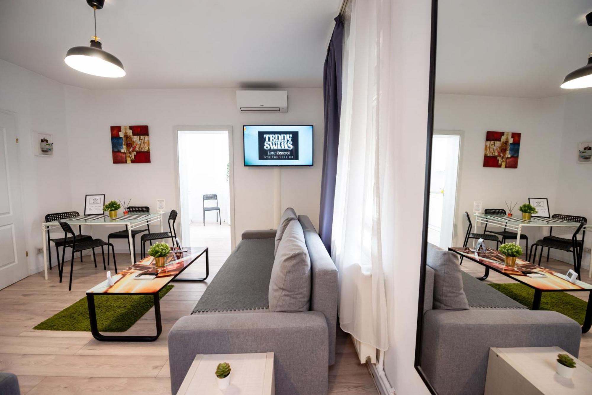 Ideal Accommodation City Center Bukares Bagian luar foto
