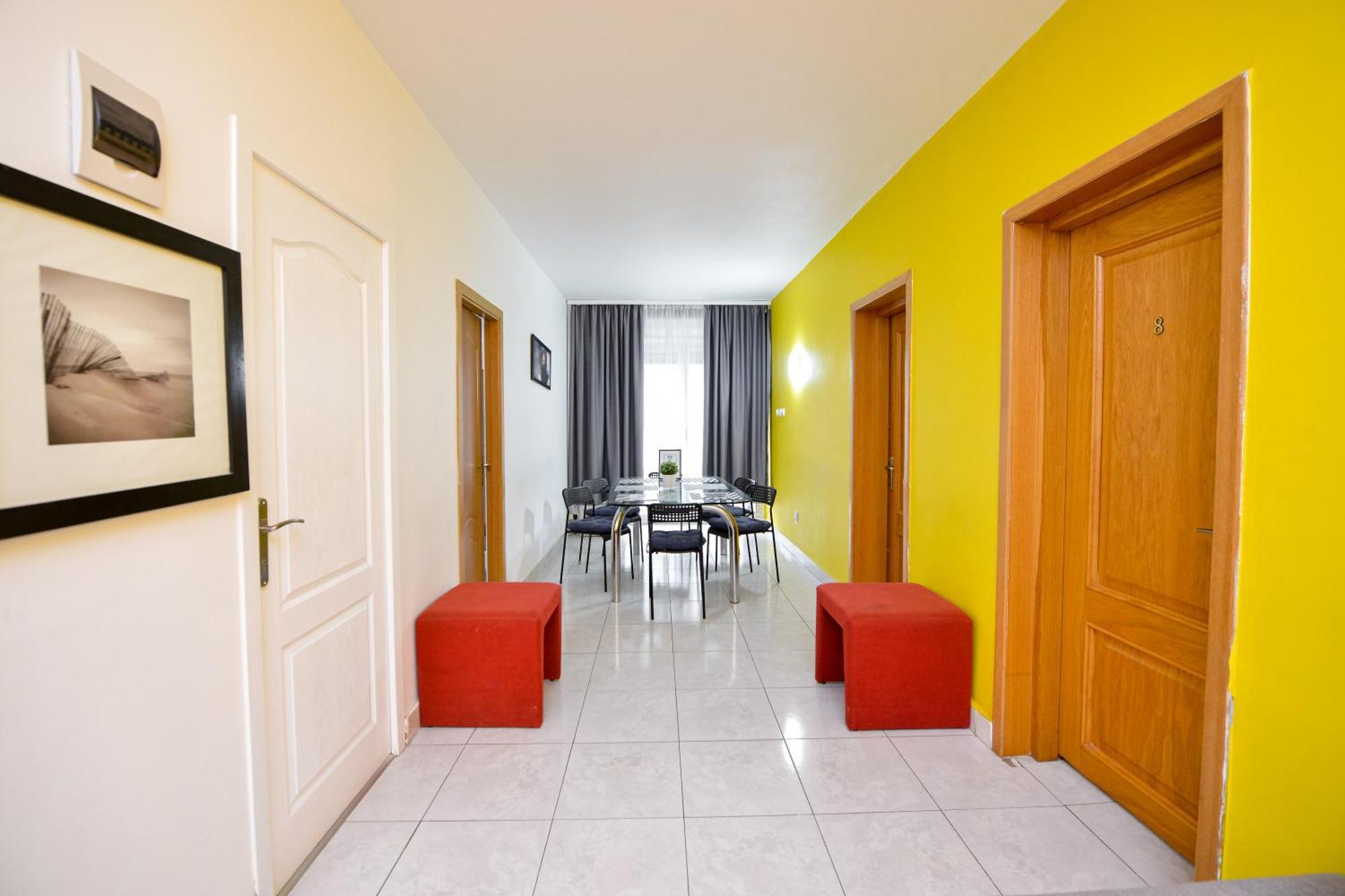 Ideal Accommodation City Center Bukares Bagian luar foto
