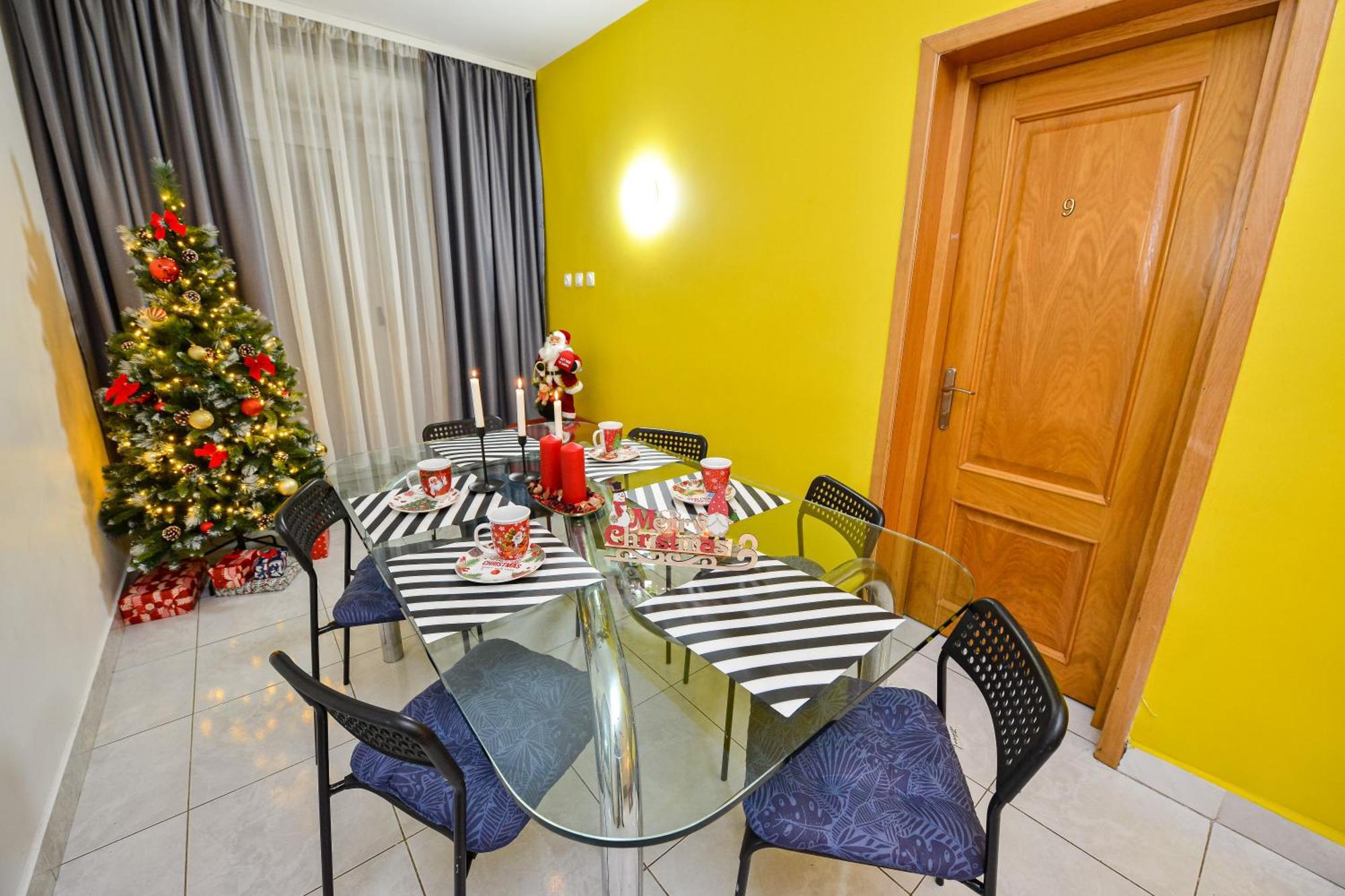 Ideal Accommodation City Center Bukares Bagian luar foto
