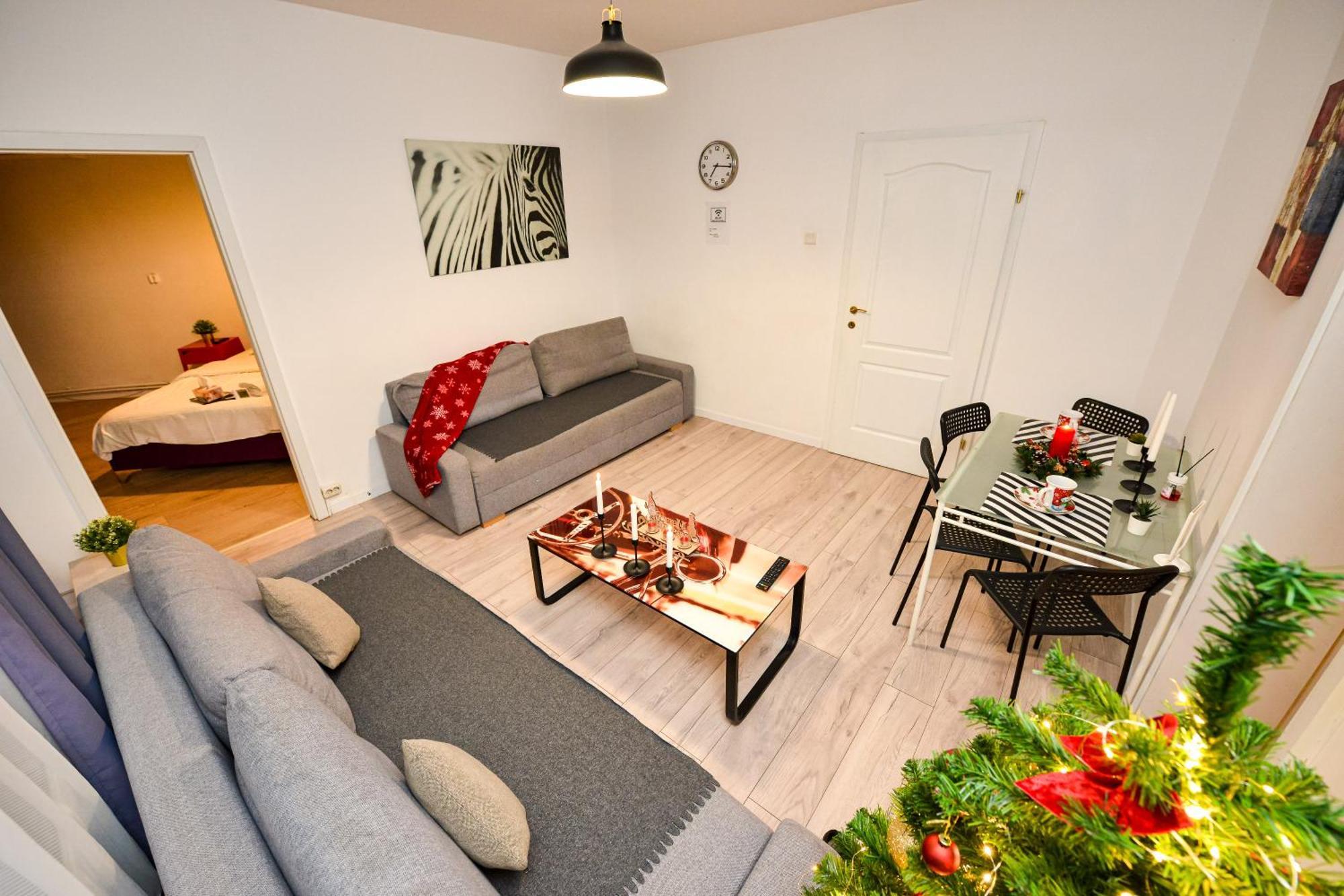 Ideal Accommodation City Center Bukares Bagian luar foto