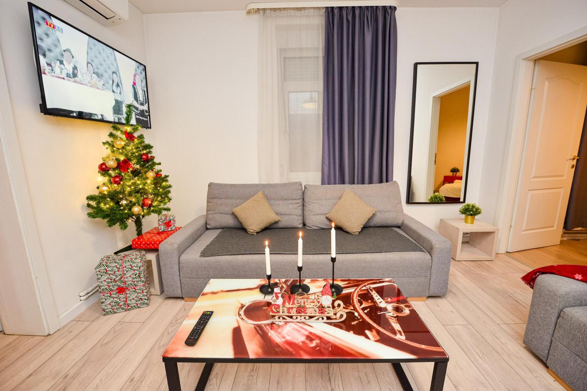 Ideal Accommodation City Center Bukares Bagian luar foto