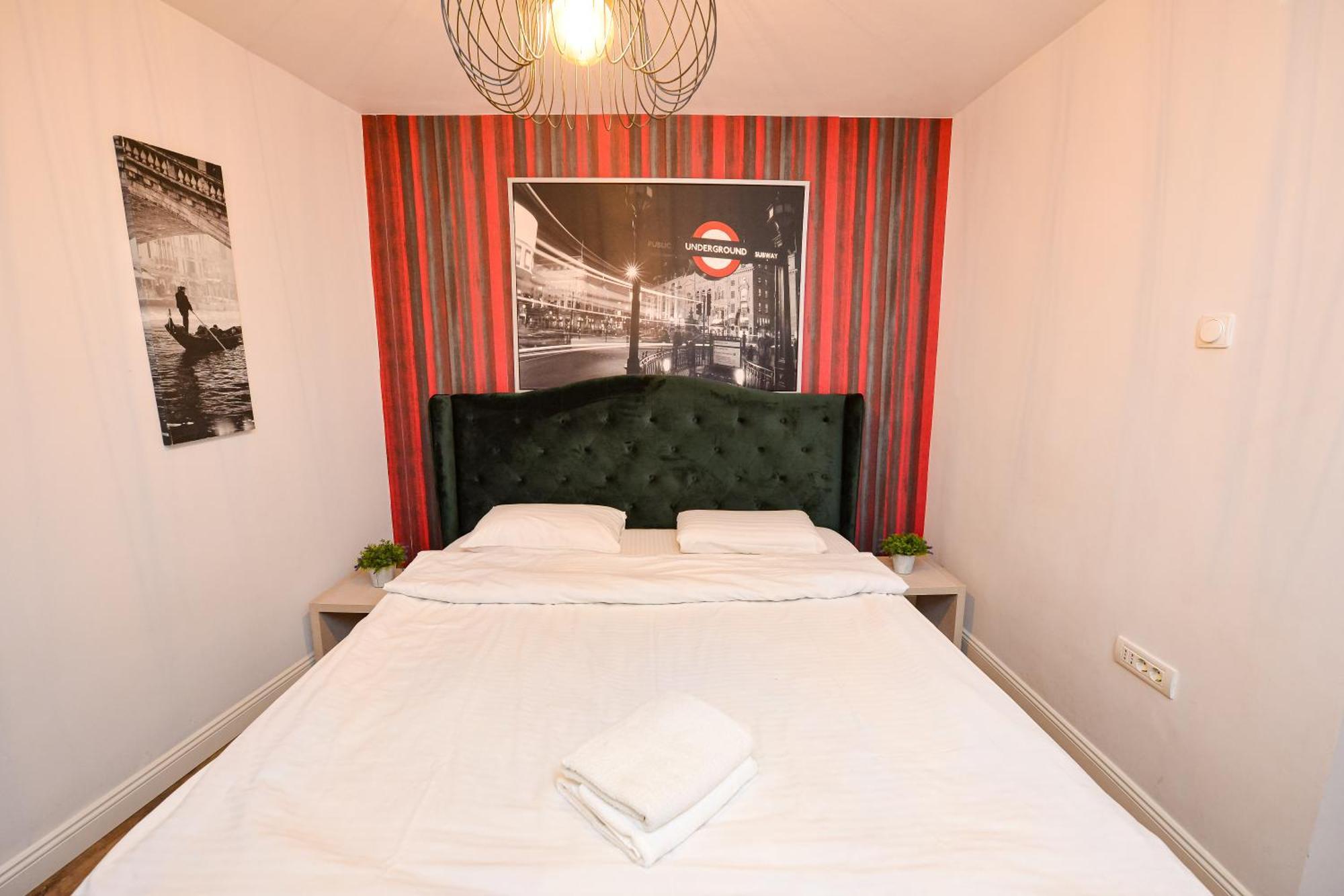 Ideal Accommodation City Center Bukares Bagian luar foto