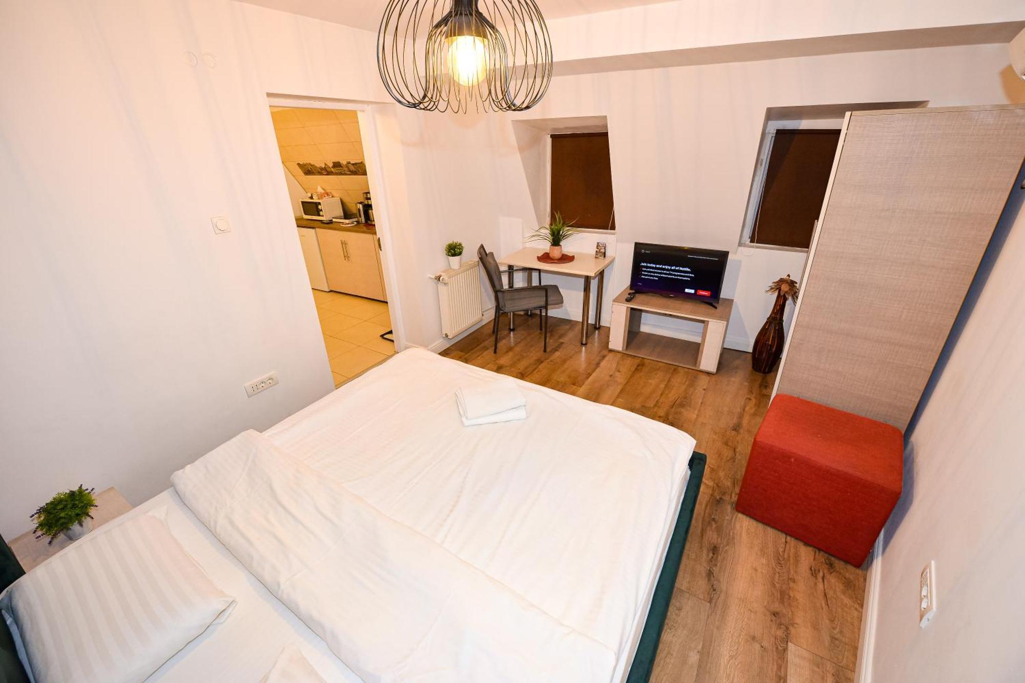 Ideal Accommodation City Center Bukares Bagian luar foto